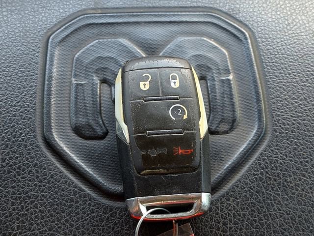 Used 2020 RAM 2500 Laramie AWD/4WD image 29