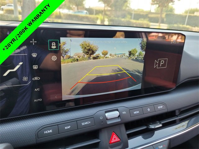 New 2025 Kia K4 GT-Line w/ GT-Line Premium Package image 9