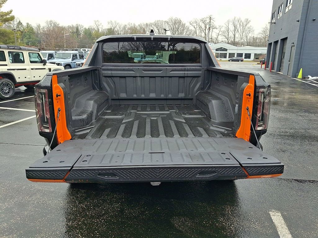 Used 2024 GMC Hummer EV 3X w/ LPO, Illumination Package image 30