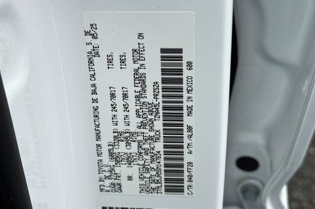 Used 2025 Toyota Tacoma SR5 image 56