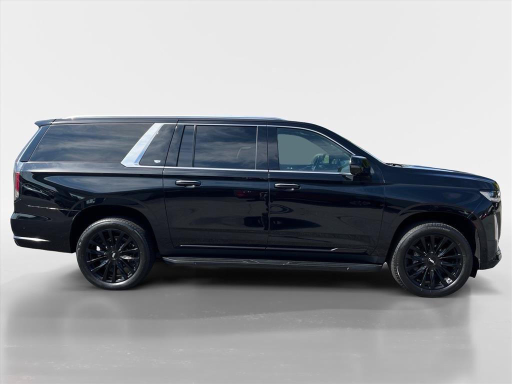 Used 2023 Cadillac Escalade ESV Premium Luxury AWD/4WD image 6