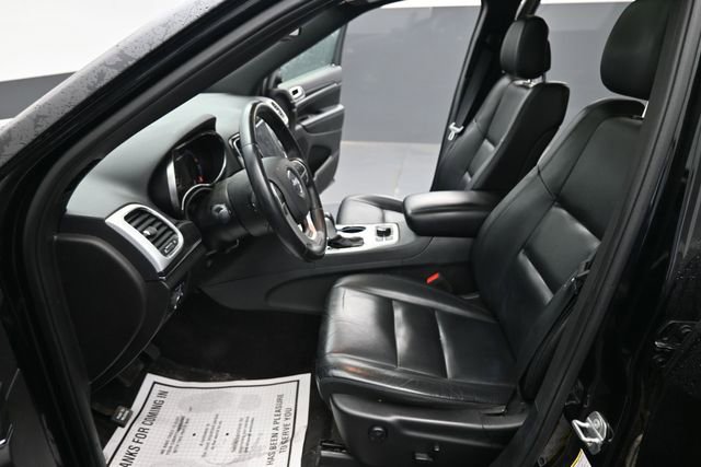 Used 2019 Jeep Grand Cherokee Limited w/ Trailer Tow Group IV AWD/4WD image 14
