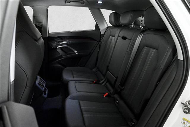 New 2025 Audi Q5 Premium Plus image 12