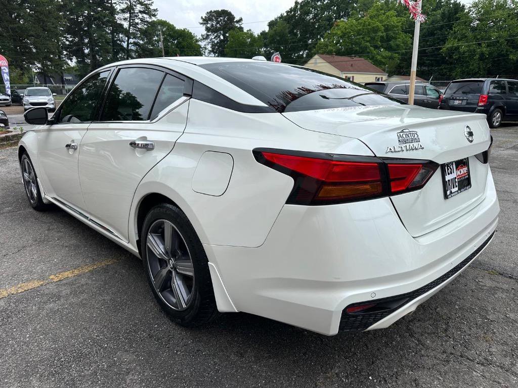 Used 2019 Nissan Altima 2.5 SV FWD image 7