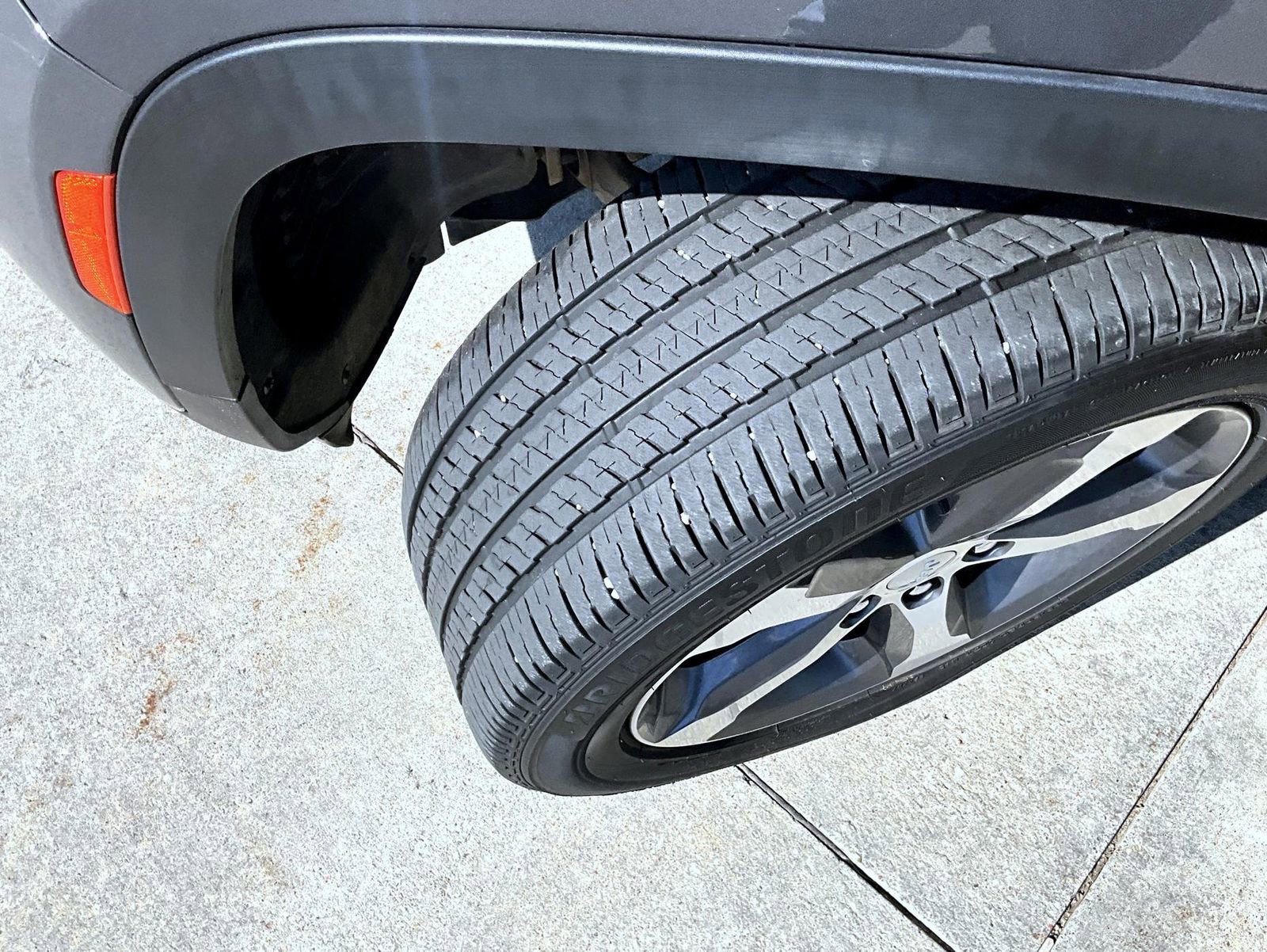 Used 2024 Jeep Grand Cherokee L Limited image 25