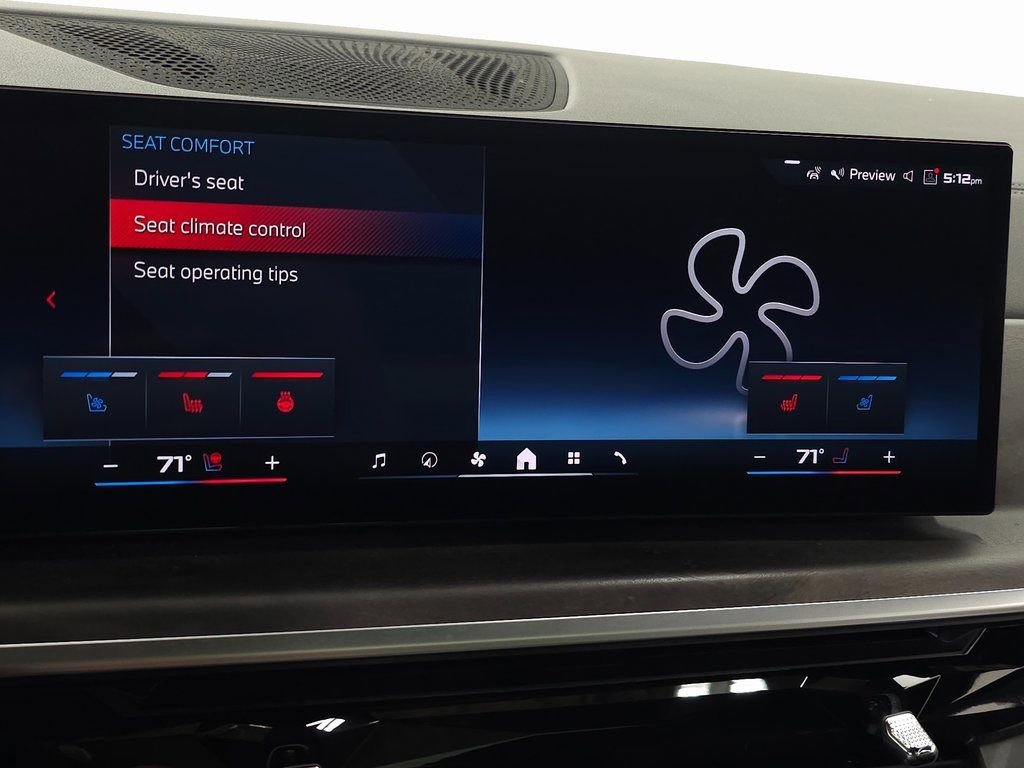 Used 2024 BMW X6 M60i w/ Dynamic Handling Package image 30