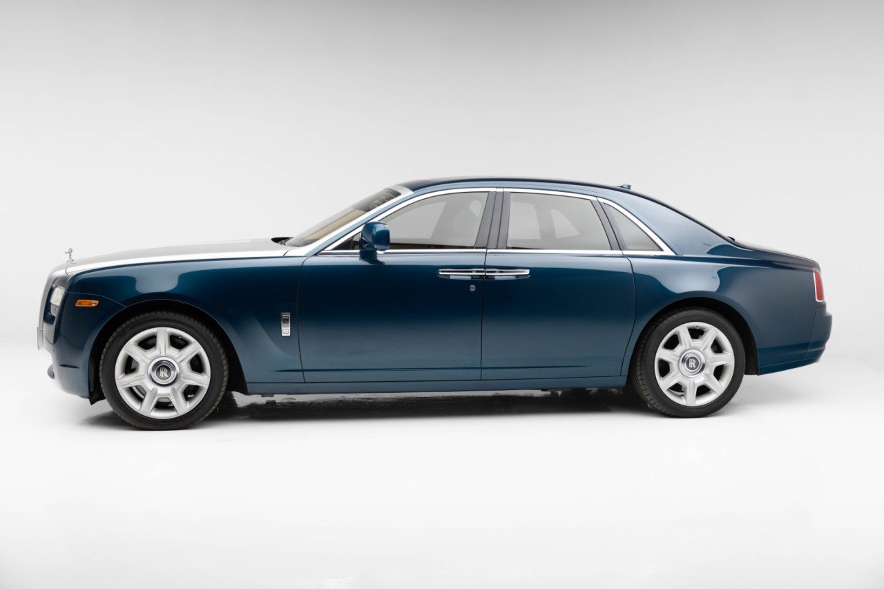 Used 2010 Rolls-Royce Ghost RWD image 13