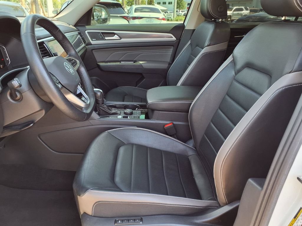 Used 2023 Volkswagen Atlas SEL Premium AWD/4WD image 28