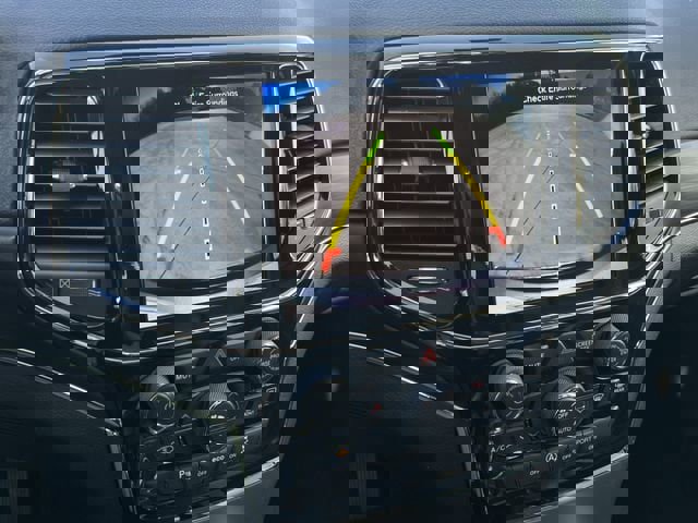 Used 2021 Jeep Grand Cherokee Limited image 18