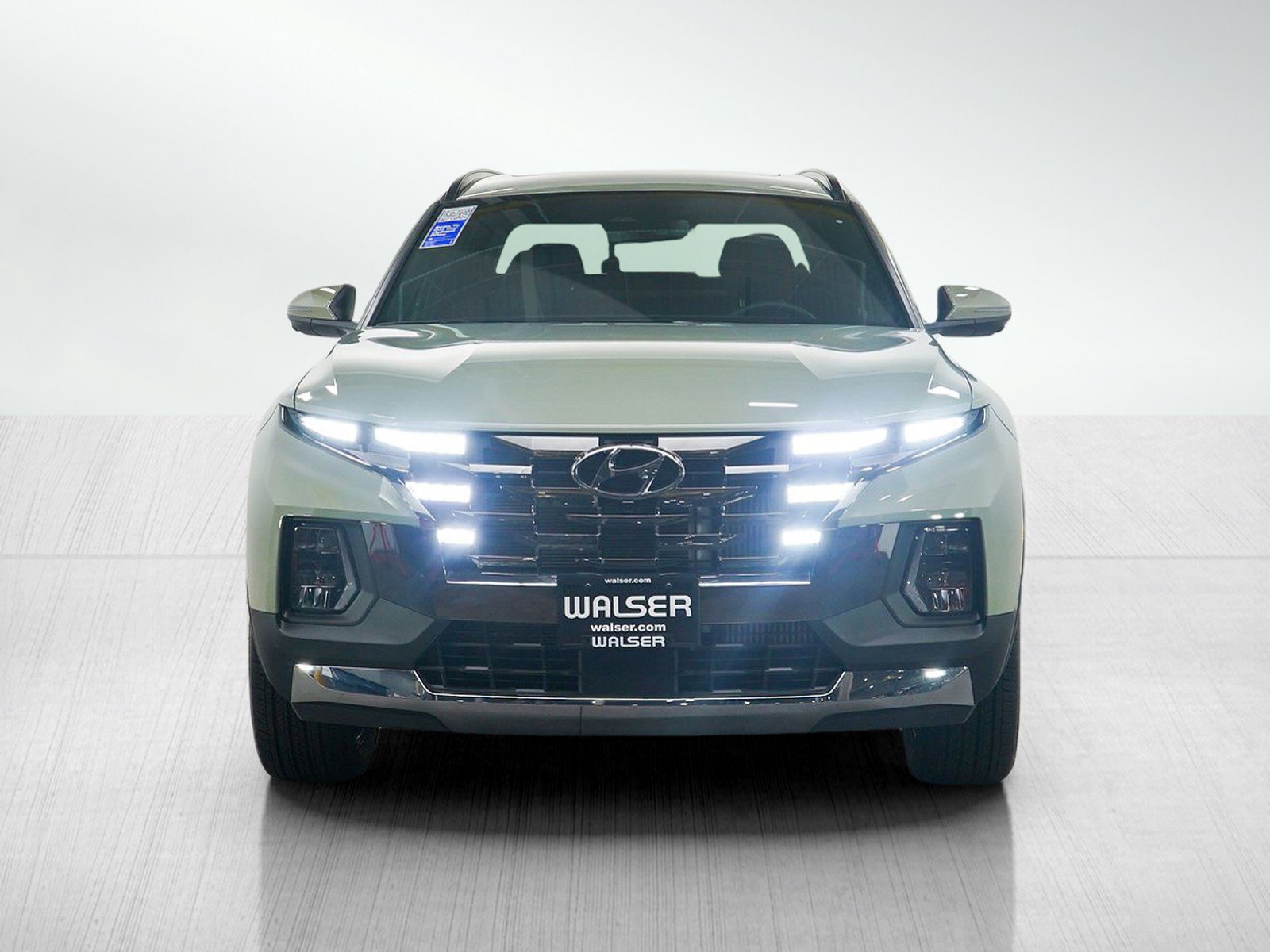 Used 2024 Hyundai Santa Cruz Limited image 8