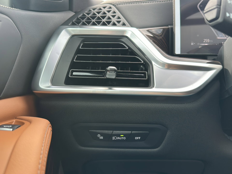 New 2026 BMW X5 xDrive40i w/ Premium Package image 28