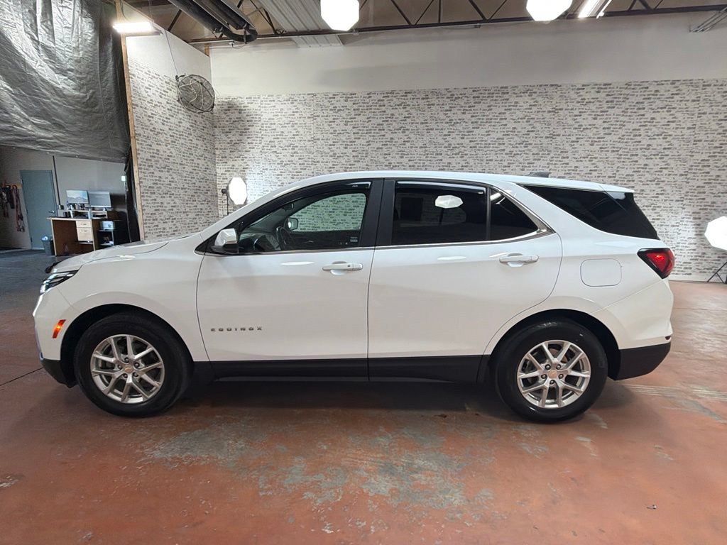 Used 2022 Chevrolet Equinox LT FWD image 4