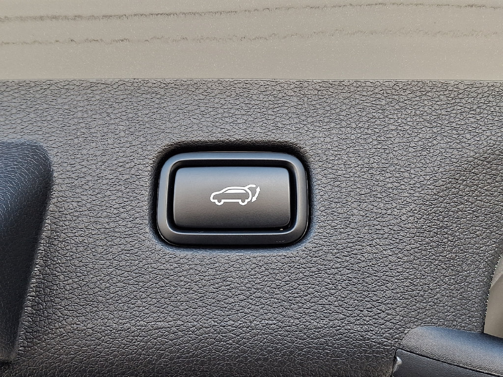 Used 2024 Kia Sportage X-Line w/ X-Line Premium Package AWD/4WD image 32