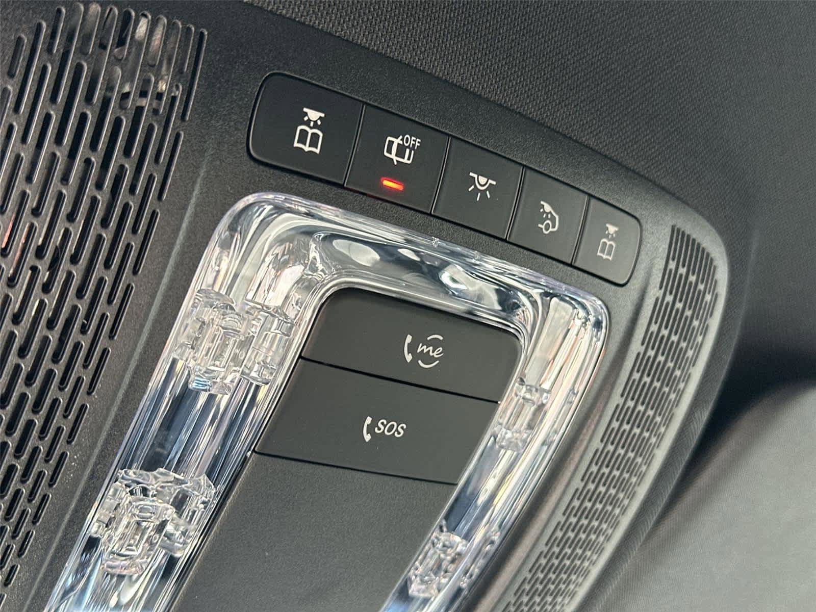 Used 2023 Mercedes-Benz EQB 250+ w/ Exclusive Package image 40