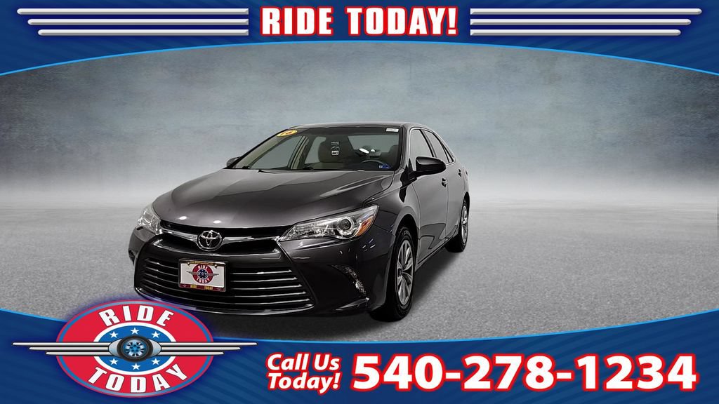 Used 2016 Toyota Camry LE FWD image 1