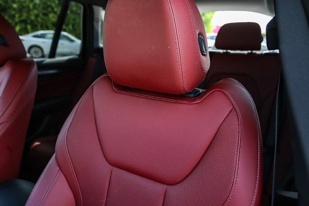Used 2023 BMW X3 sDrive30i w/ M Sport Package RWD image 30