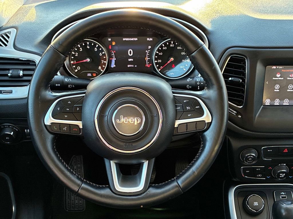 Certified 2021 Jeep Compass Latitude w/ Convenience Group image 18