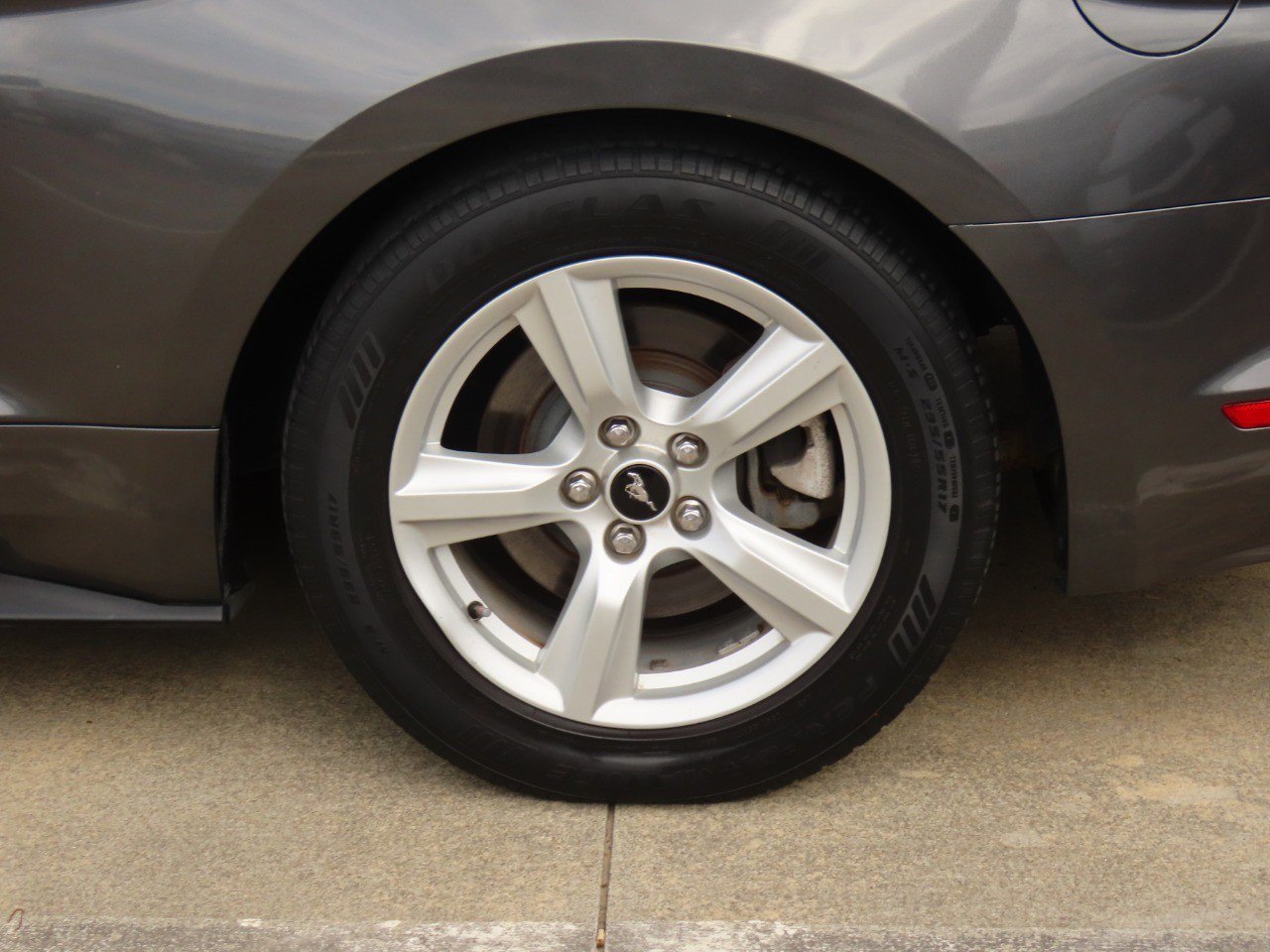 Used 2016 Ford Mustang Coupe image 10