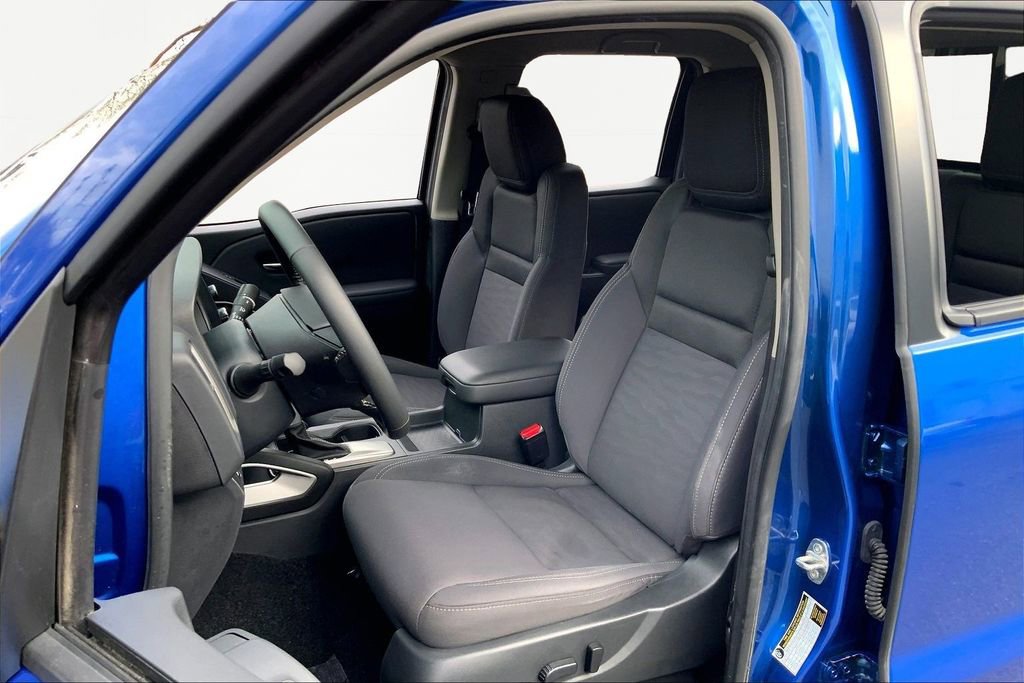 Used 2024 Nissan Frontier SV w/ SV Convenience Package image 15