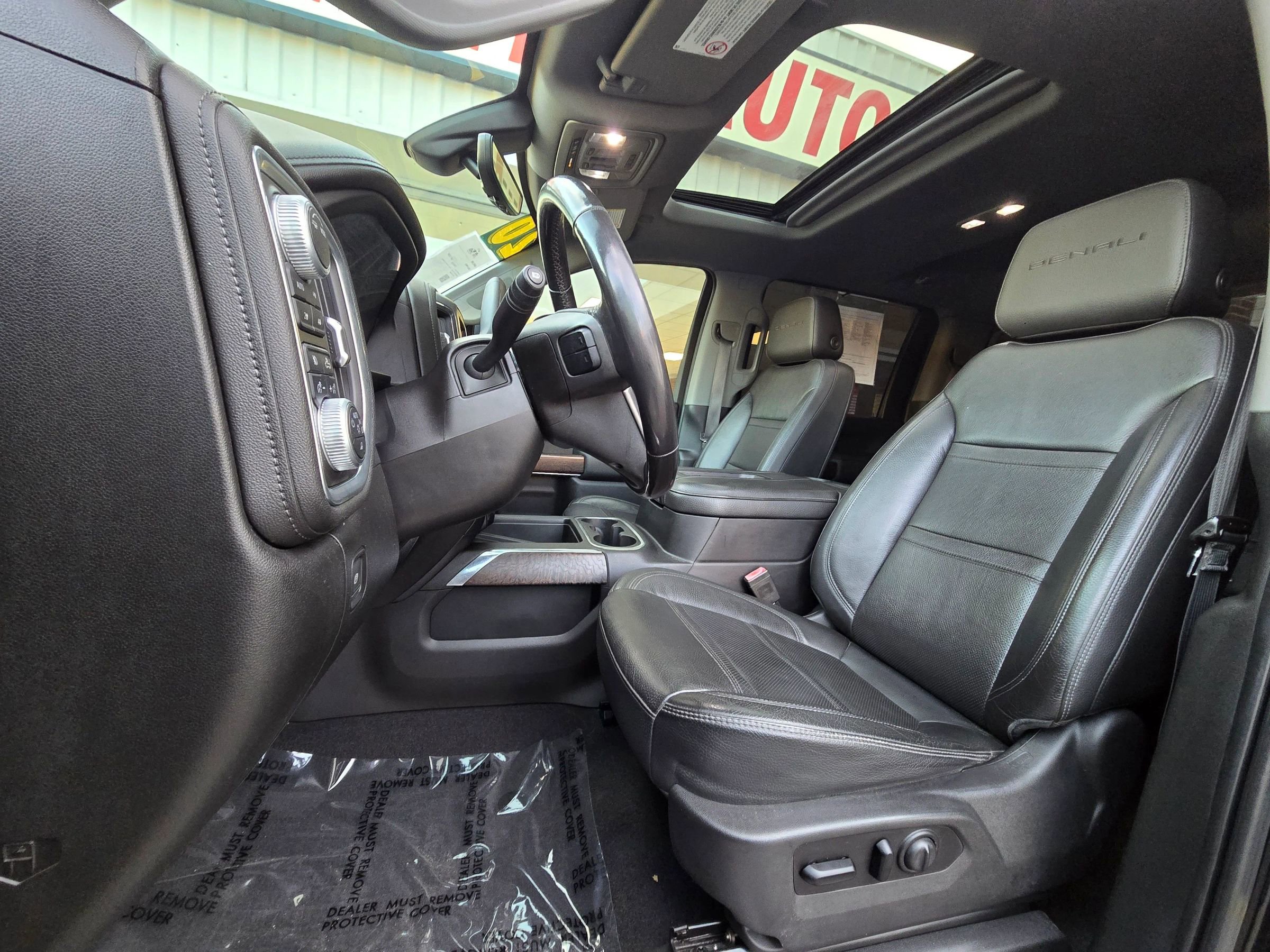 Used 2020 GMC Sierra 2500 Denali w/ Denali Ultimate Package image 14