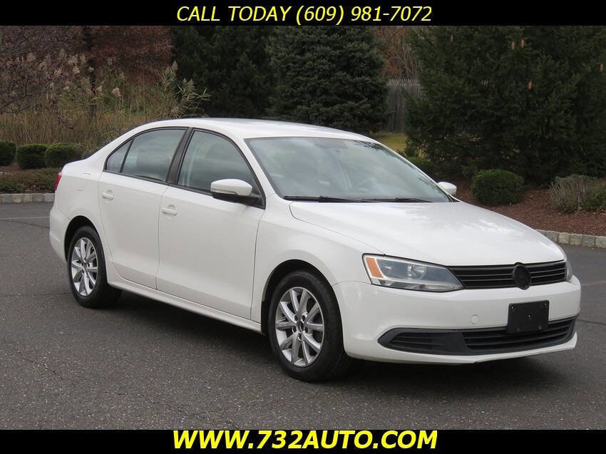 Used 2011 Volkswagen Jetta SE FWD image 3