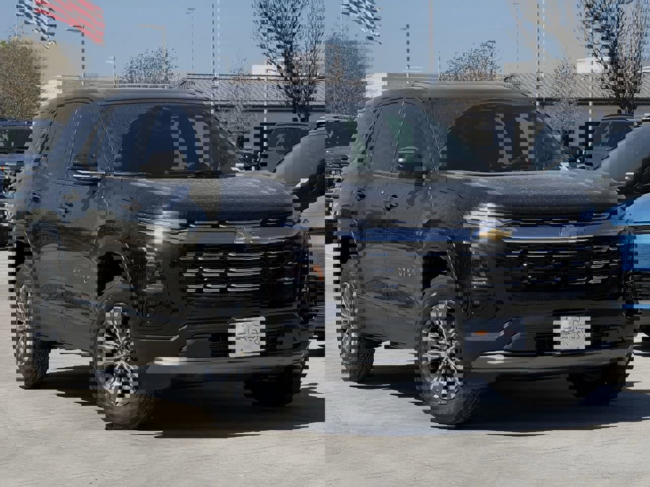 New 2026 Chevrolet Equinox LT w/ Safety and Technology Package image 2