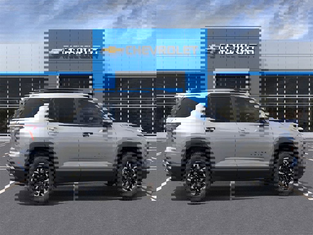 New 2026 Chevrolet Equinox ACTIV image 5