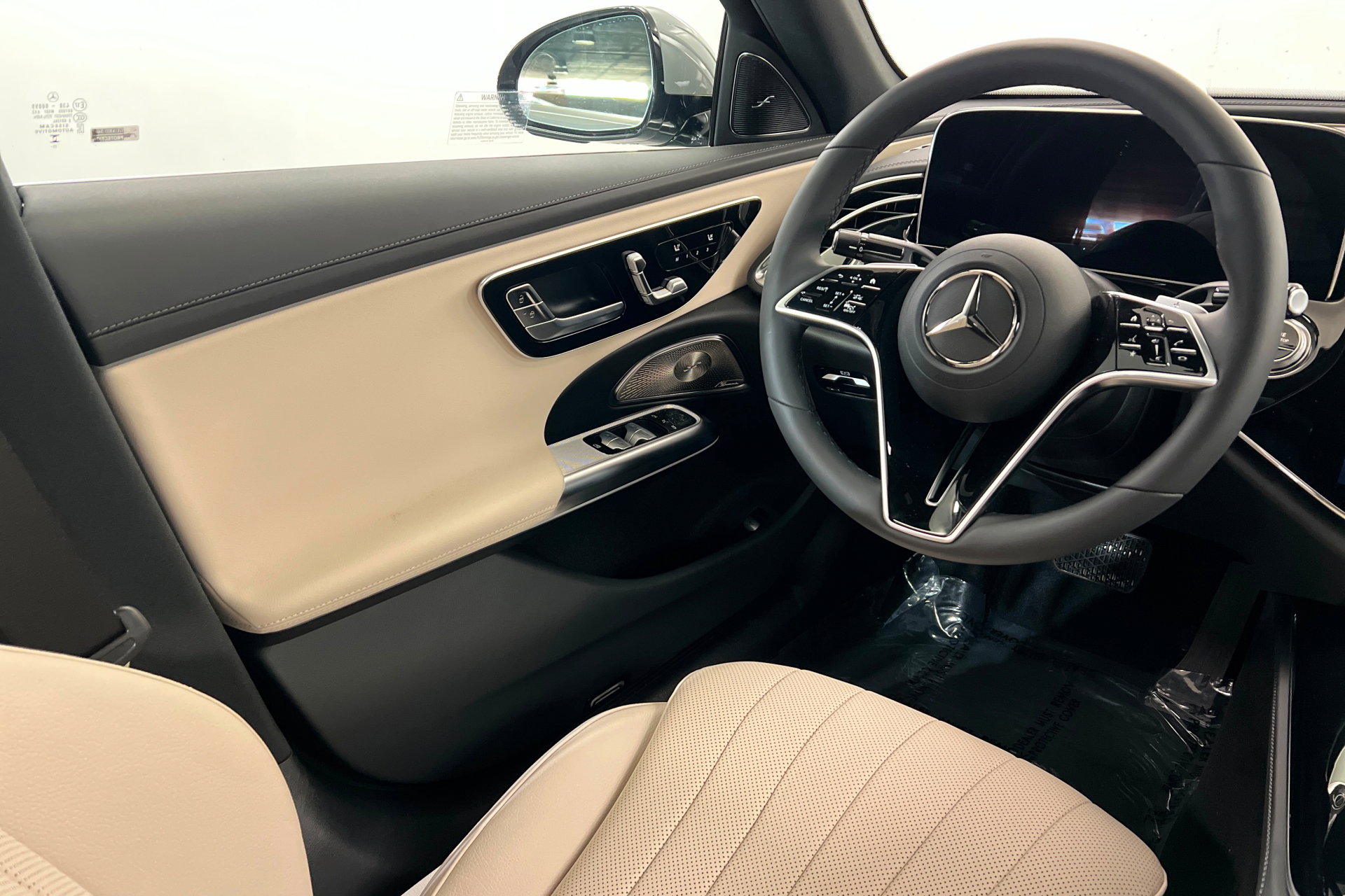 New 2026 Mercedes-Benz E 350 4MATIC Sedan image 11