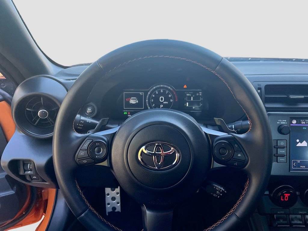Used 2023 Toyota GR86 10th Anniversary SE image 11