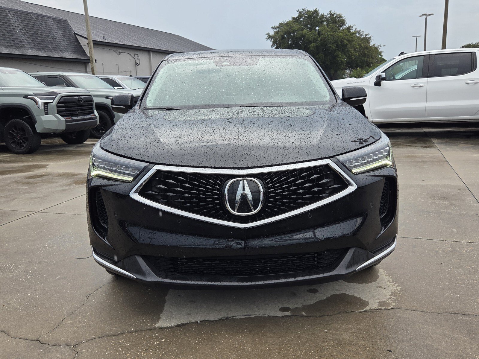 Used 2024 Acura RDX w/ Technology Package AWD/4WD image 2