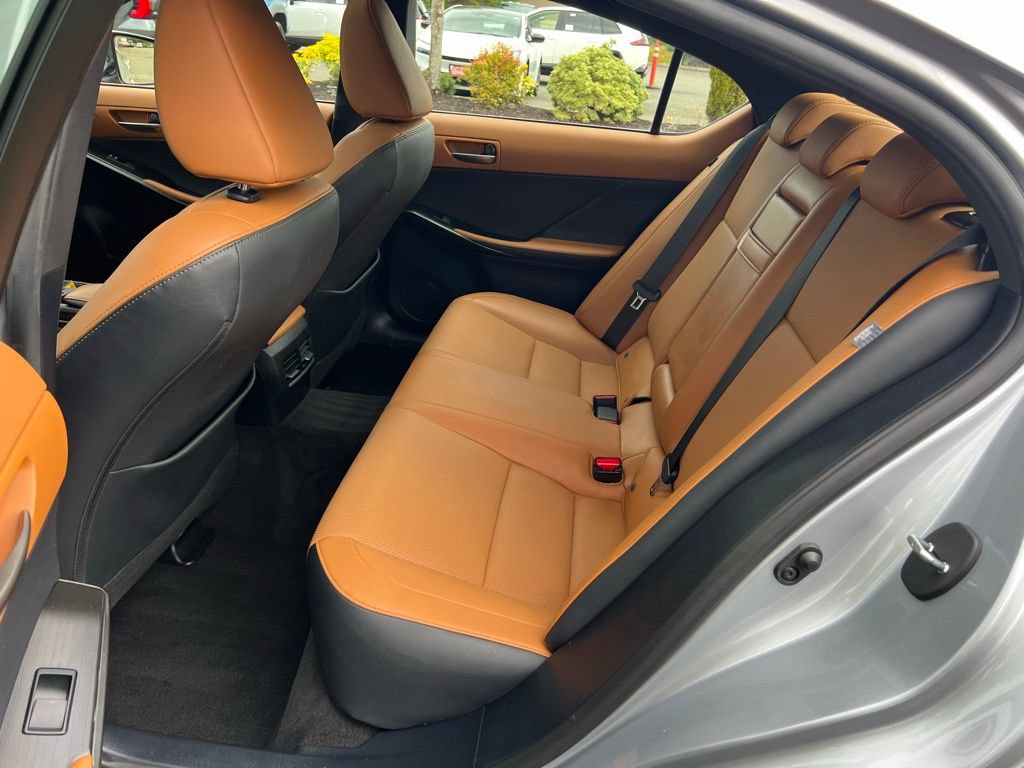 Used 2023 Lexus IS 300 w/ Premium Package RWD image 16