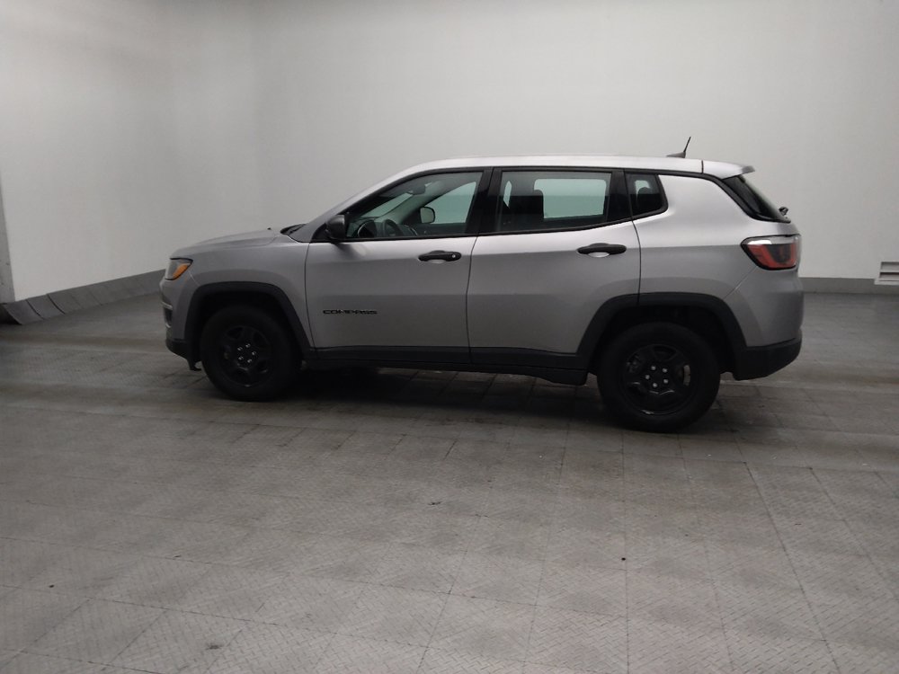 Used 2019 Jeep Compass Sport FWD image 3