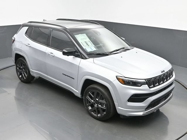New 2025 Jeep Compass Limited w/ Driver Assist Group I AWD/4WD image 44
