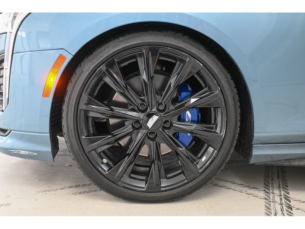 Certified 2023 Cadillac CT4 V w/ LPO, ONYX Package image 22