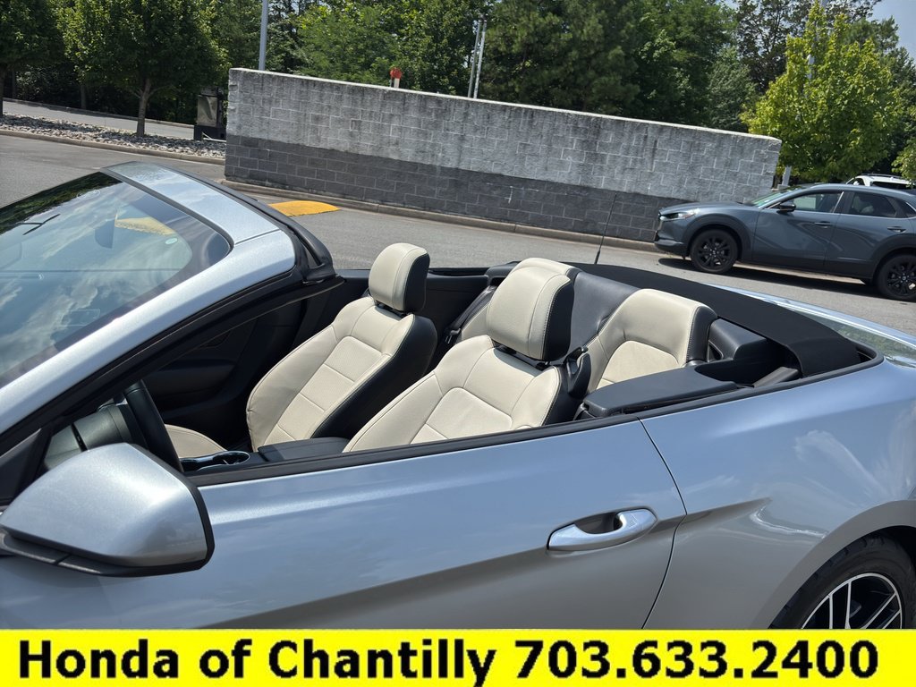 Used 2022 Ford Mustang Premium RWD image 25