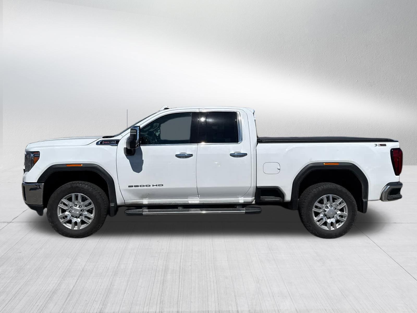 Used 2020 GMC Sierra 2500 SLT w/ SLT Premium Plus Package AWD/4WD image 4