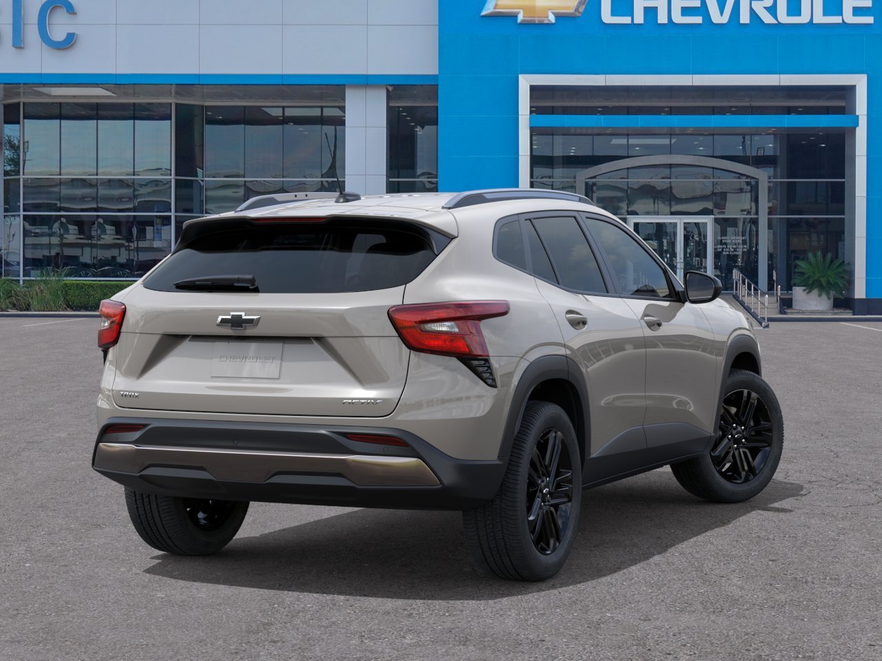 New 2026 Chevrolet Trax ACTIV w/ Driver Confidence Package FWD image 4