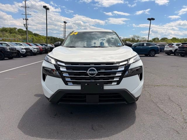 Certified 2024 Nissan Rogue S AWD/4WD image 3
