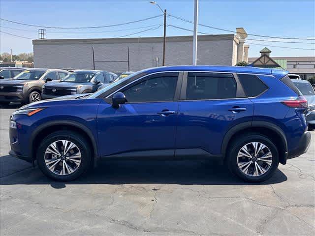 Used 2023 Nissan Rogue SV image 5