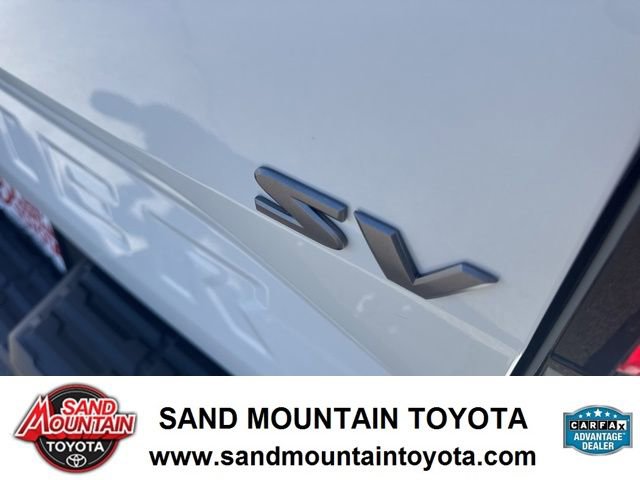 Used 2024 Nissan Frontier SV w/ SV Convenience Package image 9