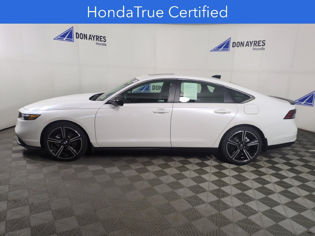 Certified 2025 Honda Accord Sport image 2