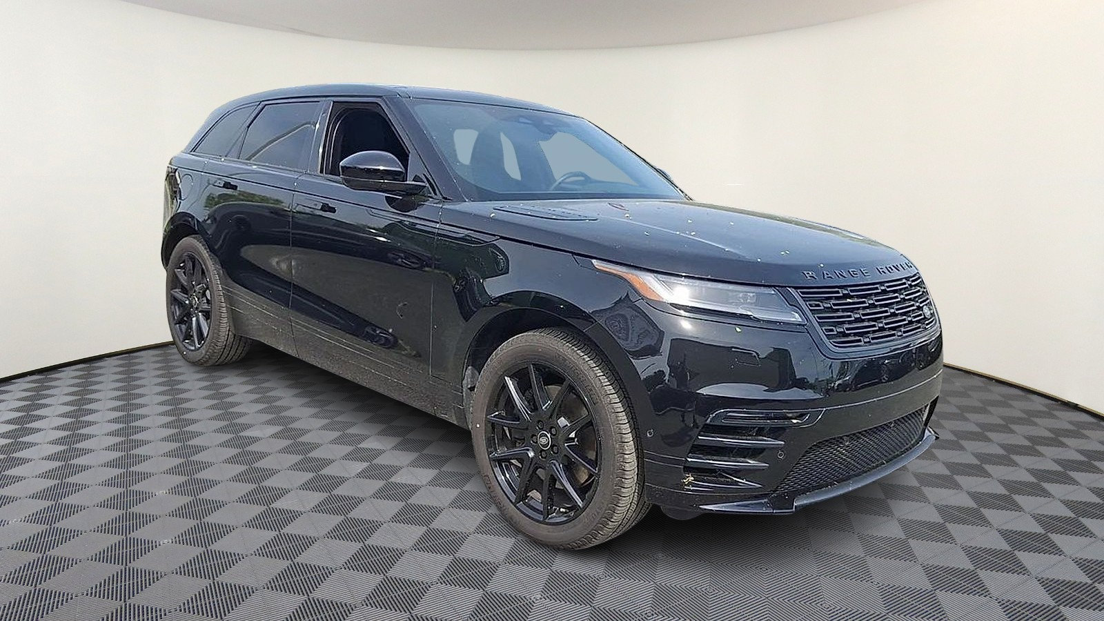 Certified 2026 Land Rover Range Rover Velar Dynamic SE AWD/4WD image 2