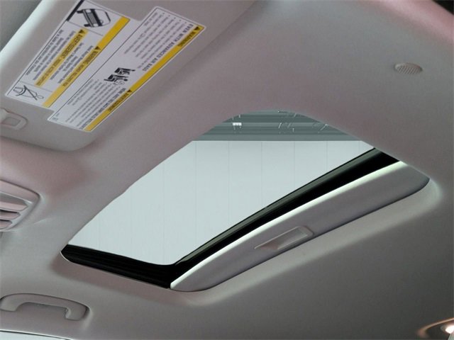 Certified 2024 Chevrolet Trax ACTIV w/ Sunroof Package image 24