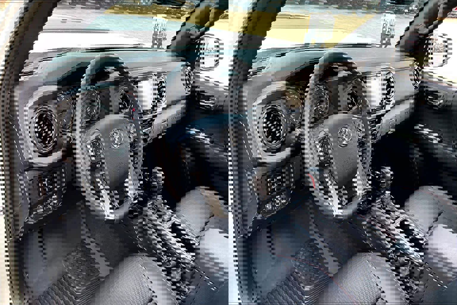 Used 2017 Toyota Tacoma TRD Pro image 17