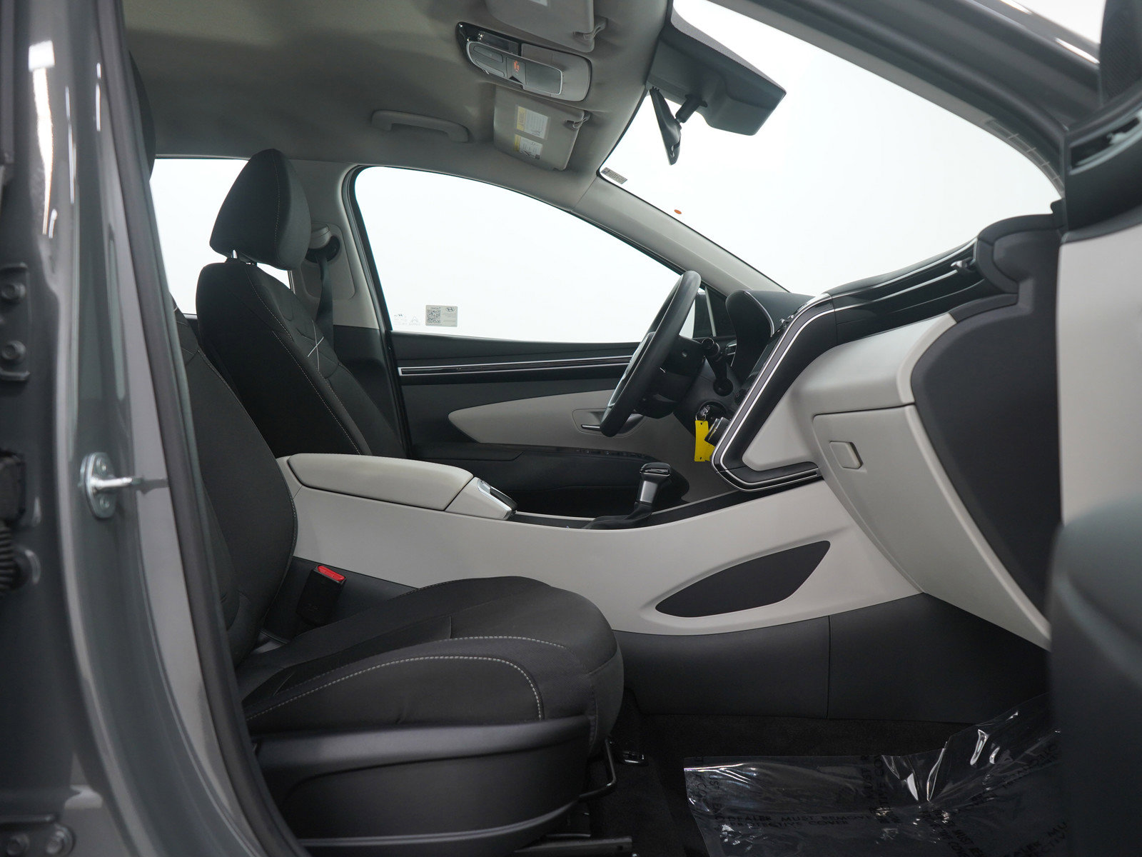 Used 2024 Hyundai Tucson SE image 11