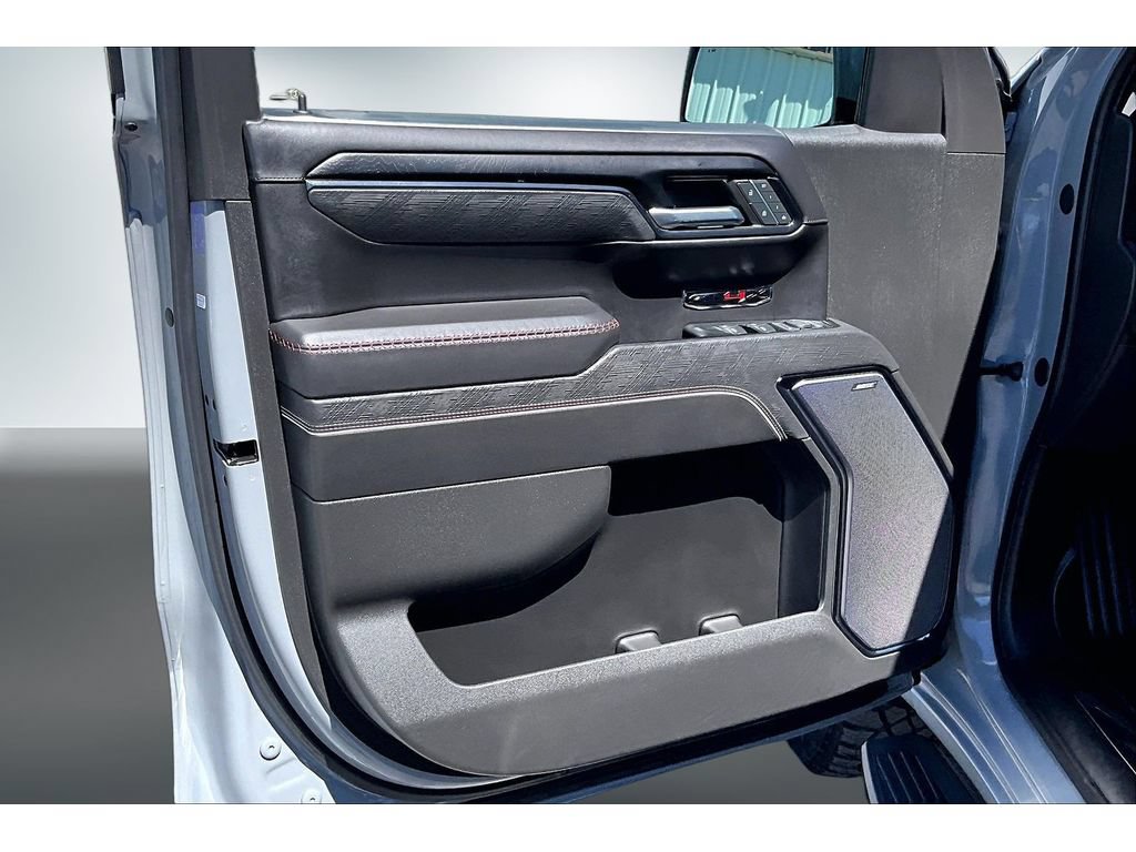 Used 2024 GMC Sierra 1500 AT4X AWD/4WD image 18