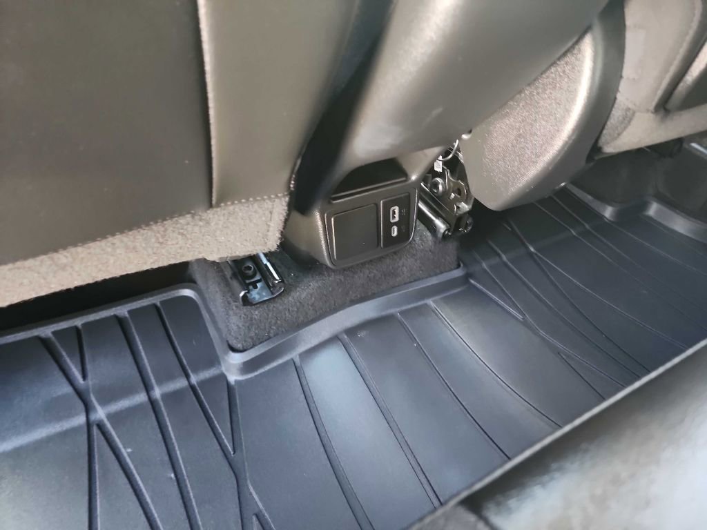 Used 2023 Buick Encore GX Select image 29