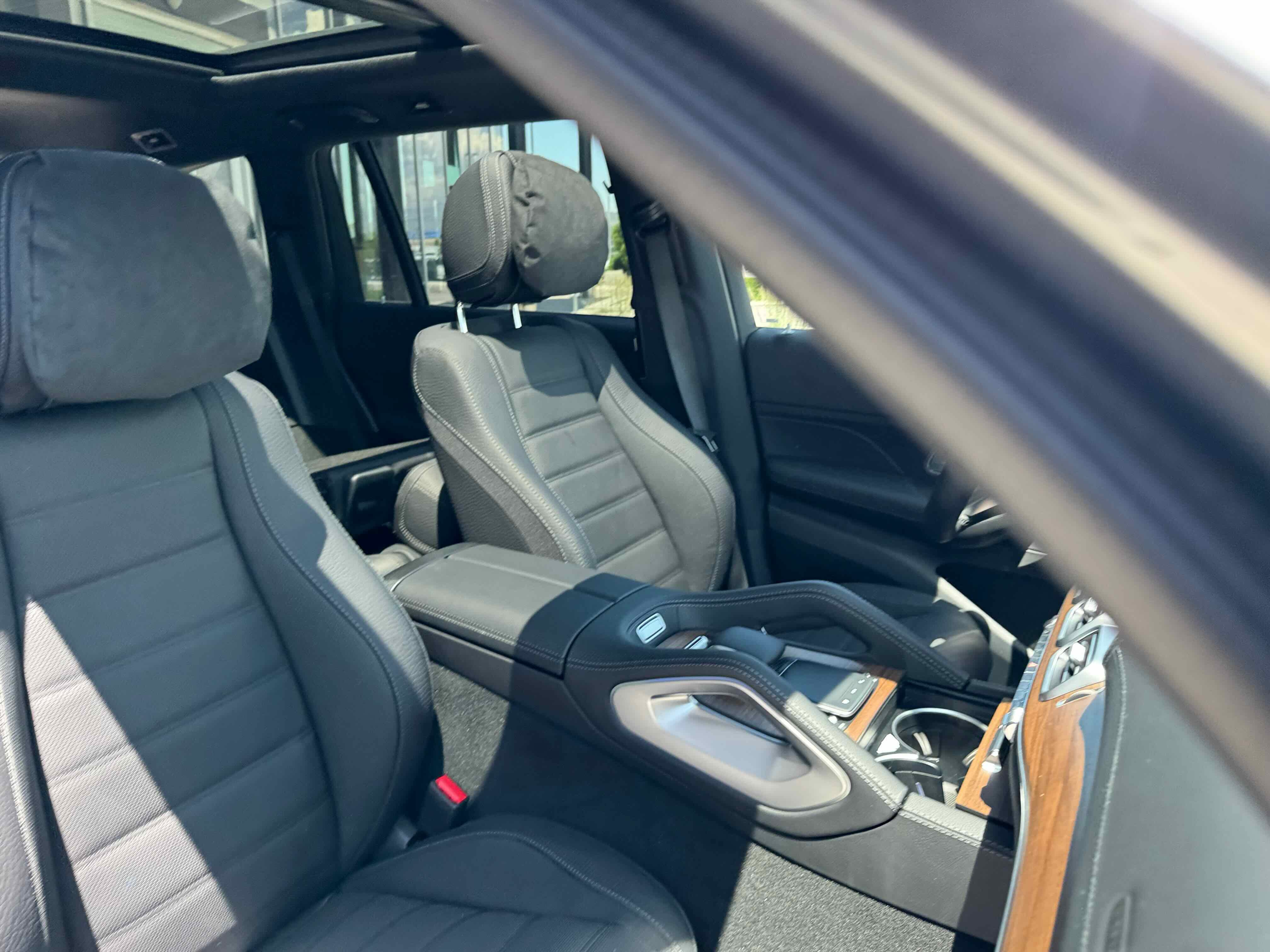 New 2025 Mercedes-Benz GLS 580 4MATIC image 32