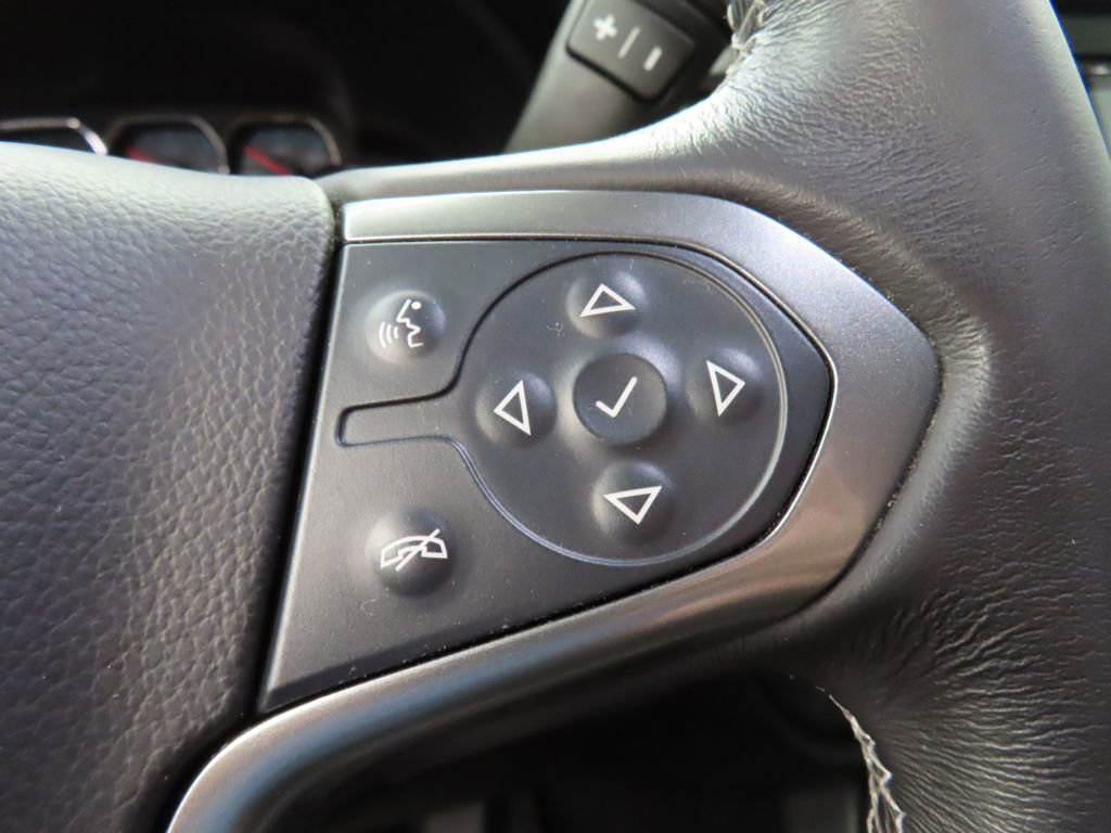 Used 2018 Chevrolet Silverado 1500 LT w/ All Star Edition image 47