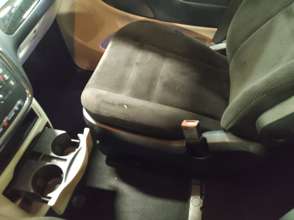 Used 2018 Dodge Grand Caravan SE w/ UConnect Hands-Free Group FWD image 26